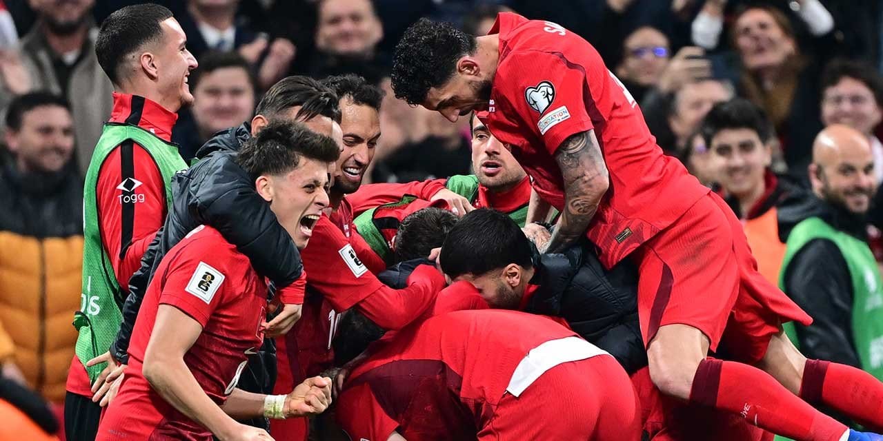 A Milli Takım Romanya'yı yıktı: Play-off finaline yükseldik