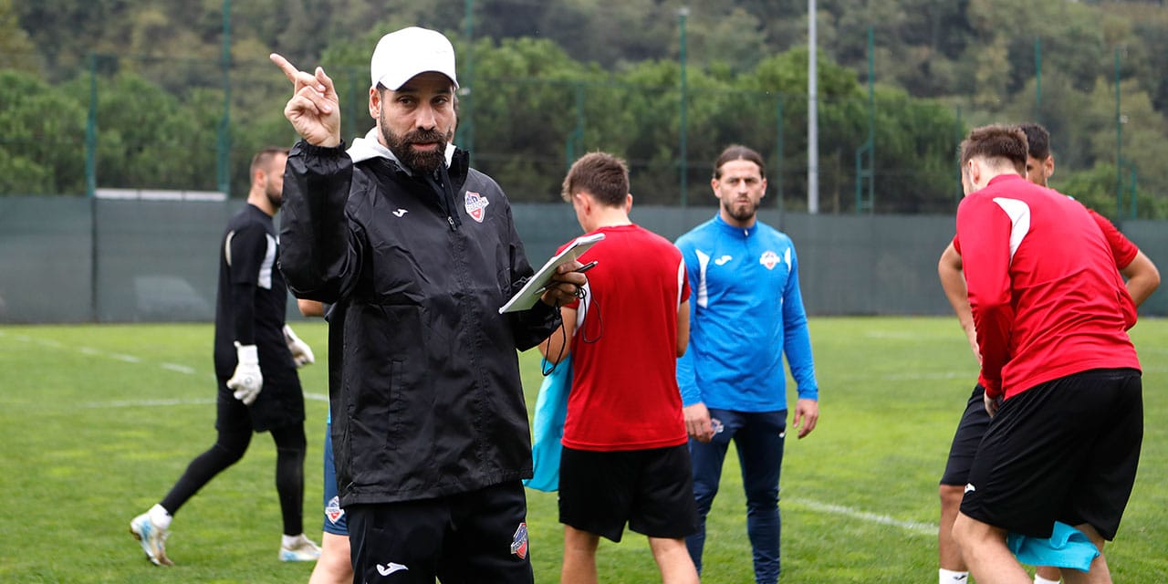 1461 Trabzon FK evinde yıkıldı