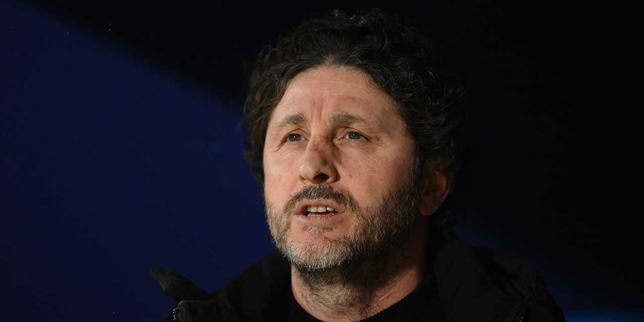 Fatih Tekke İstanbul takımlarına farklı