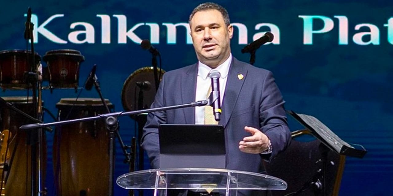 Fenerbahçe başkanlığına aday oldu: Listesindeki isimler ortaya çıktı