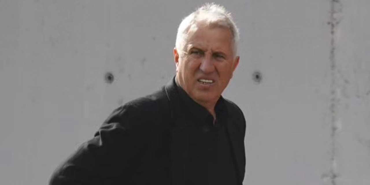 Şampiyonluk zora girince şampiyon hoca ile yollar ayrıldı