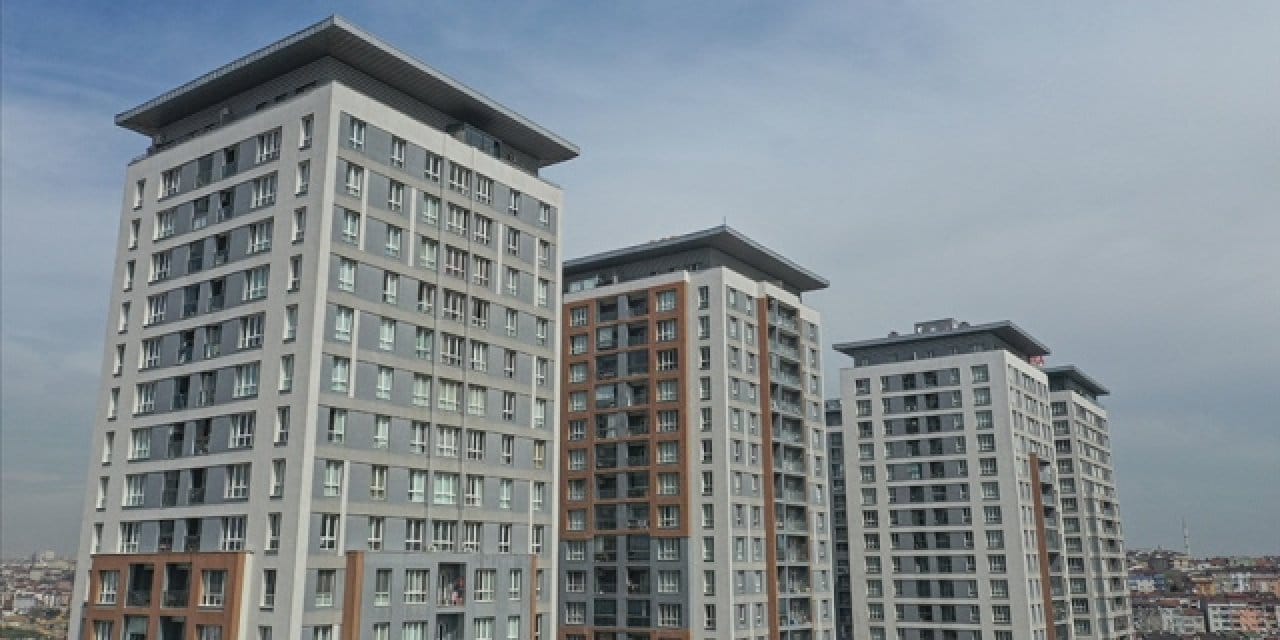 KVKK’dan kritik aidat kararı: Apartman yöneticilerine yasaklandı derhal toplatılacak