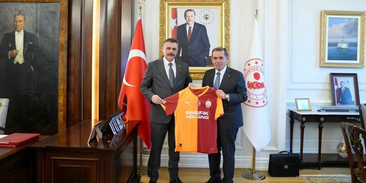 Dursun Özbek İçişleri Bakanı'na gitti