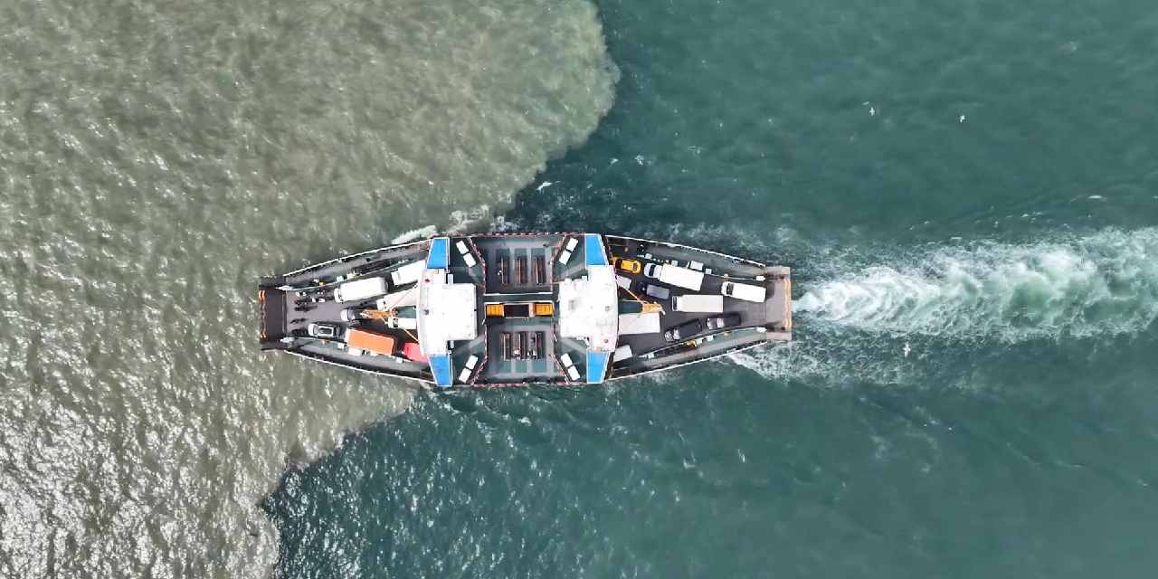 Yağış sonrası Haliç'in son hali ortaya çıktı