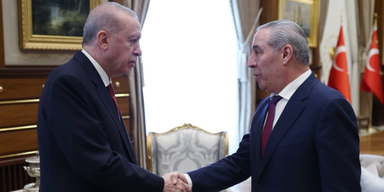 Erdoğan, Filistin Devlet Başkan Yardımcısı eş-Şeyh ile külliyede görüştü