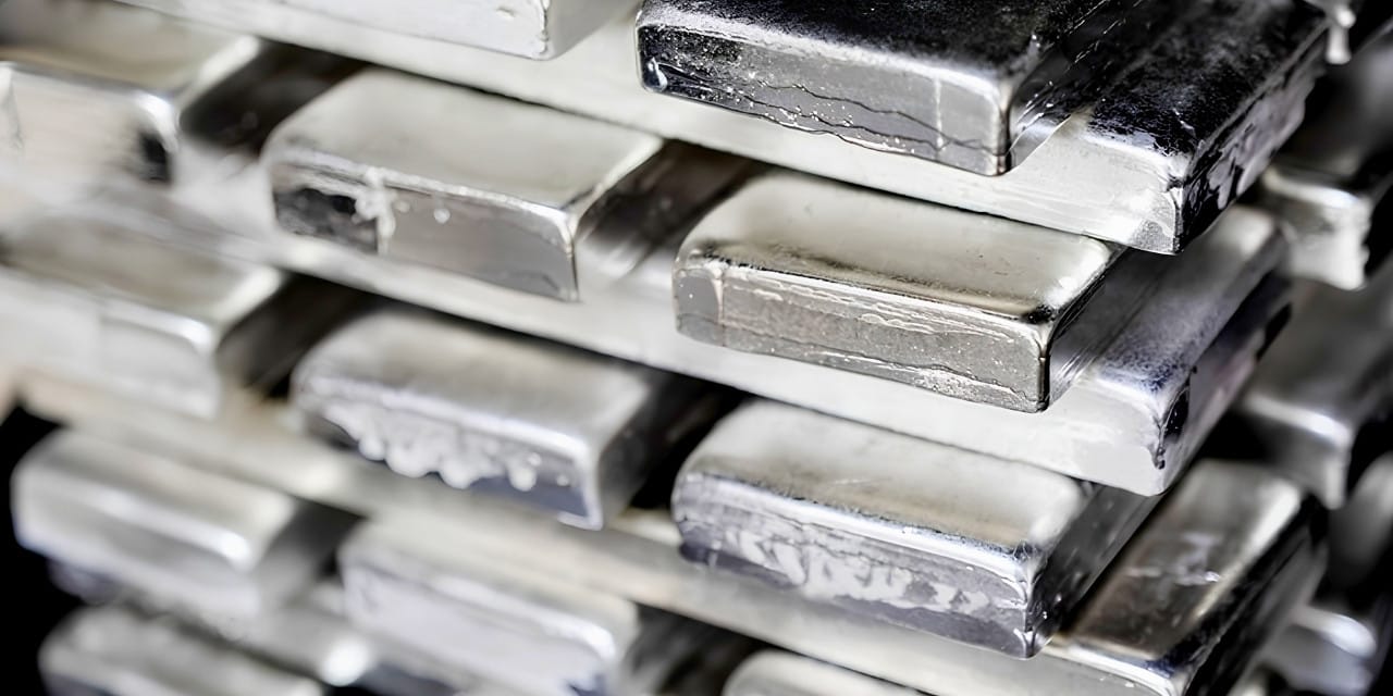 Yeni toparlanan gümüş fiyatları dibe vurdu