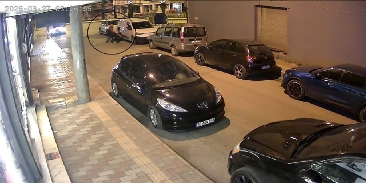 Darbedilen genç belindeki silaha sarıldı