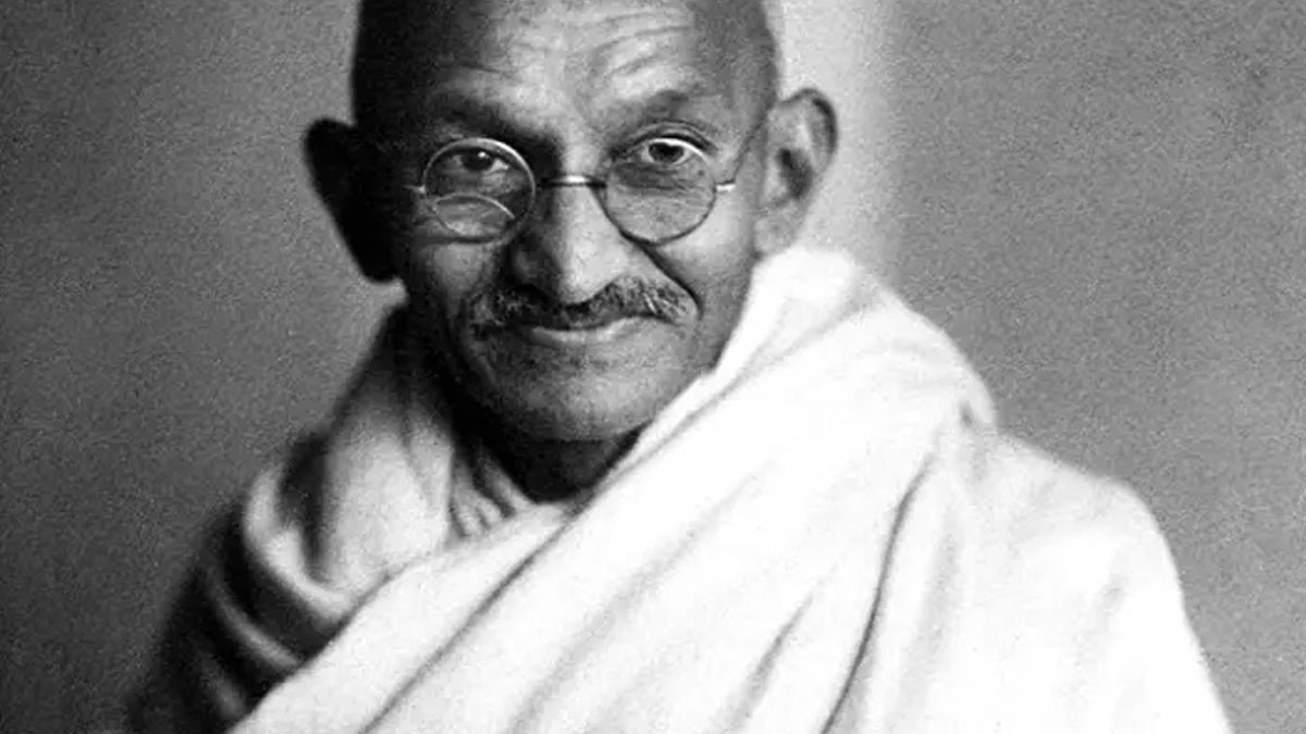 Gandi’nin külleri çalındı