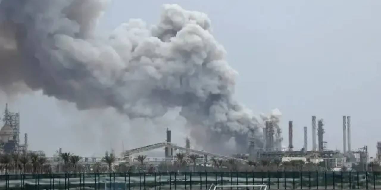 ABD köprüleri vurunca Tahran enerji tesislerini hedef aldı! İran'dan göze göz dişe diş karşılık