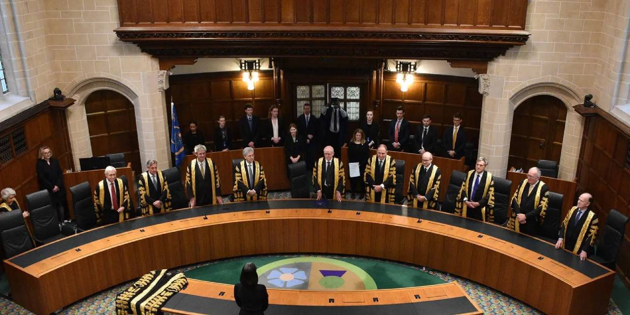 Patronuna “yetersiz” dedi, kapı dışarı edildi! Mahkeme milyonluk tazminatla noktayı koydu