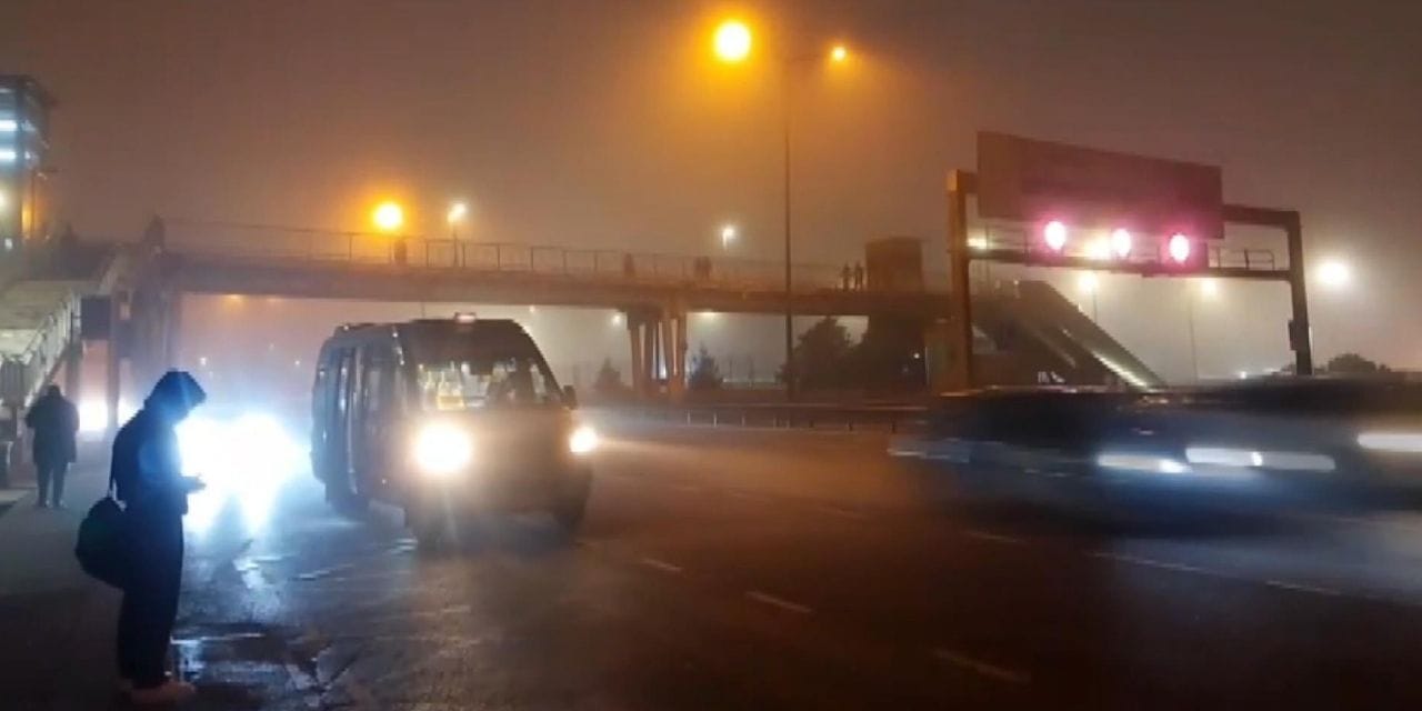 İstanbul sise teslim: Görüş 20 metreye indi
