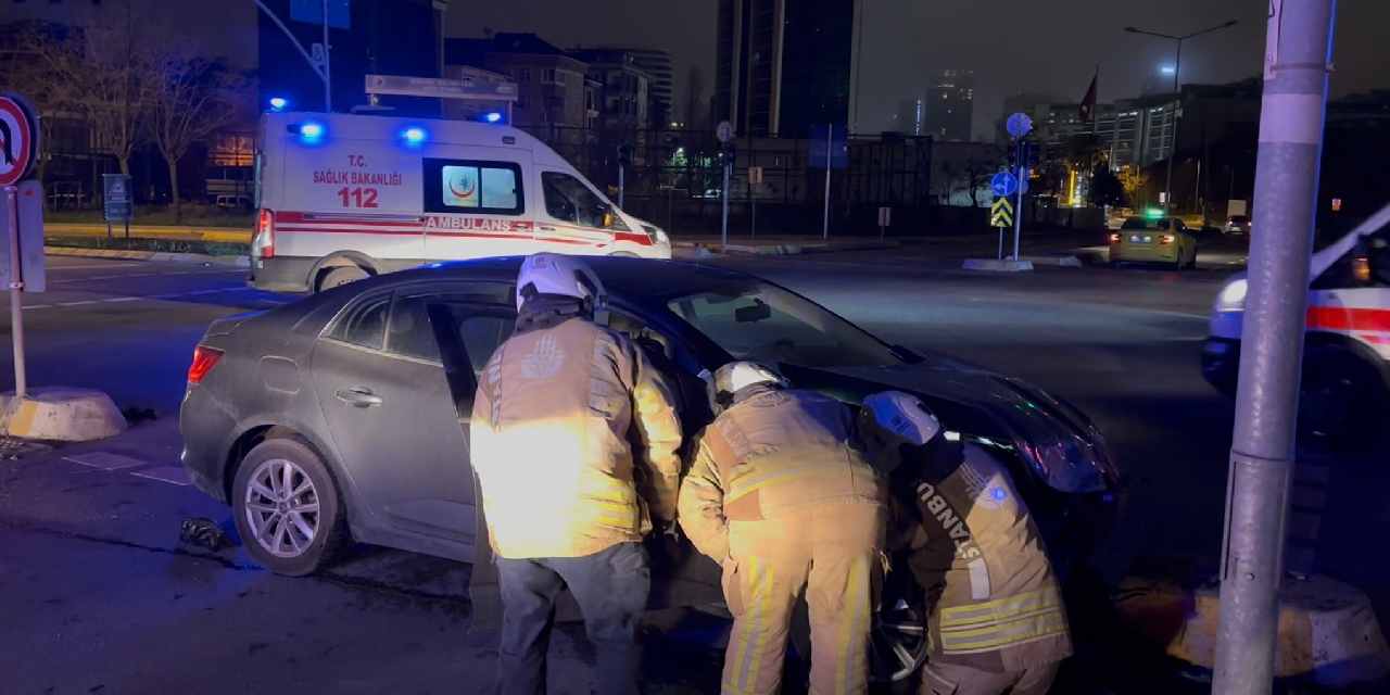 Kartal’da otomobiller çarpıştı: Yaralılar var
