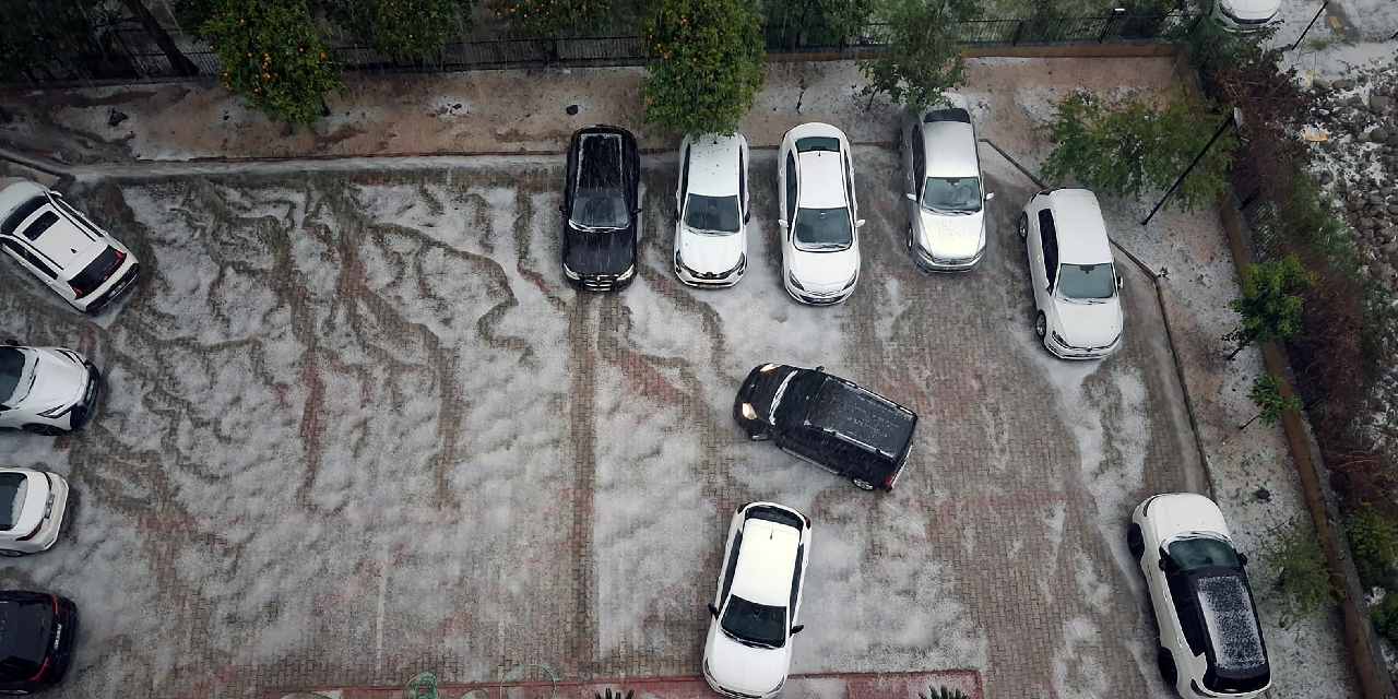 Meteoroloji sarı kodla uyarmıştı! Aniden başladı dolu yağışına dönüştü