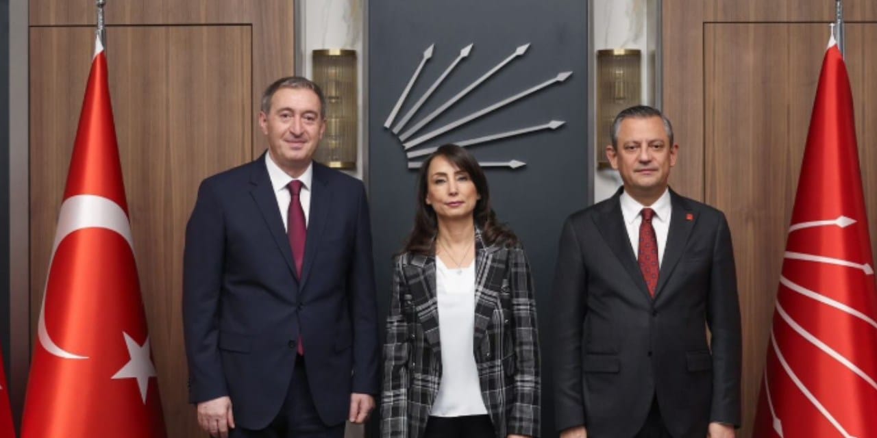 Son Dakika | Özgür Özel, Bakırhan ve Hatimoğulları ile görüşecek: Tarih verildi