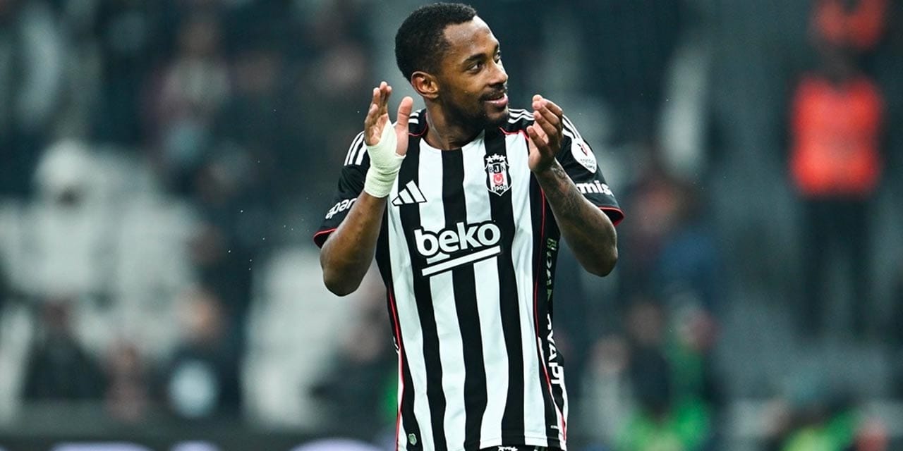 Derbide korkutan sakatlık: Apar topar hastaneye götürüldü