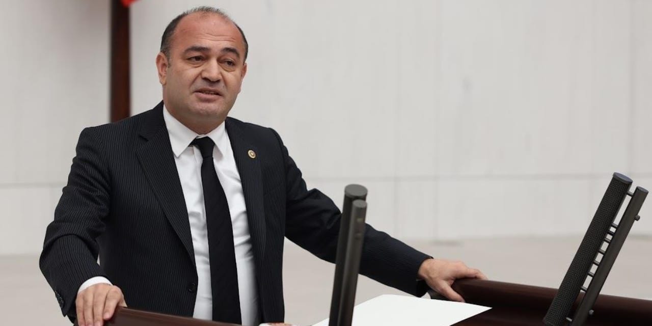 CHP'li Karabat'tan sert ekonomi çıkışı: Vatandaşa borç batağı para baronlarına müjde