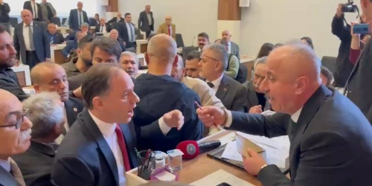 Seçim CHP’den çalındı’ diyerek açıkladı