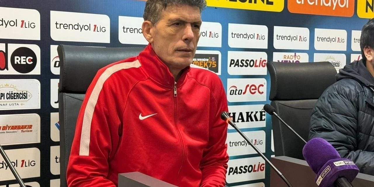 Ayağının tozuyla çıktığı ilk maçta 6 yedi: Ama "Bir topumuz direkten döndü" dedi