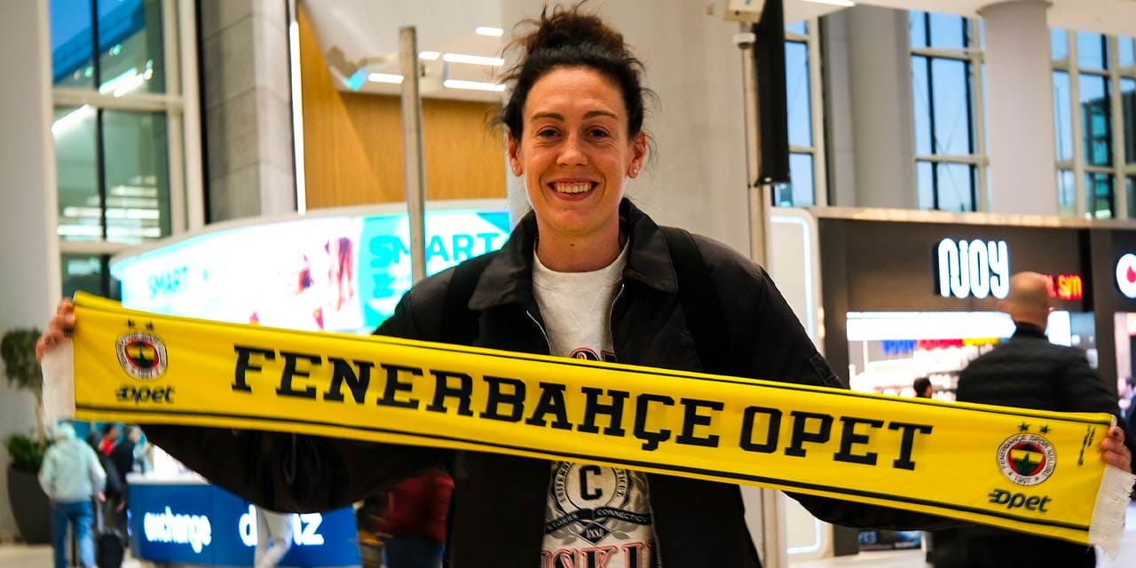Dünya yıldızı Fenerbahçe için İstanbul'a geldi