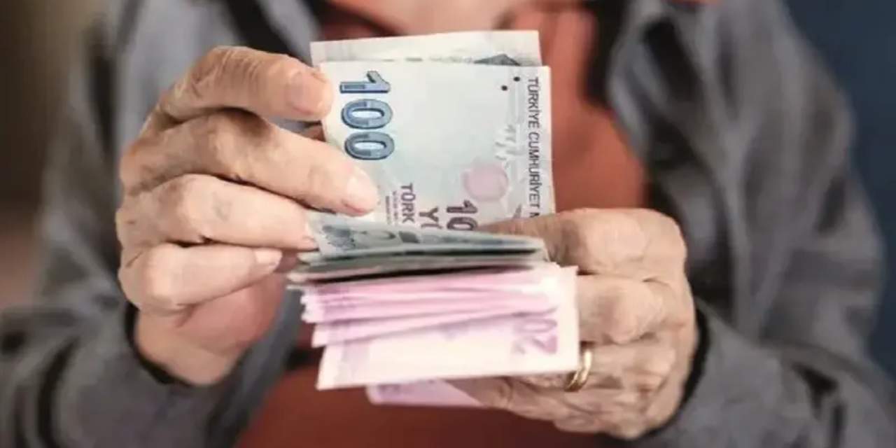 En düşük emekli maaşını 23 bine çıkaracak hesap ortaya çıktı