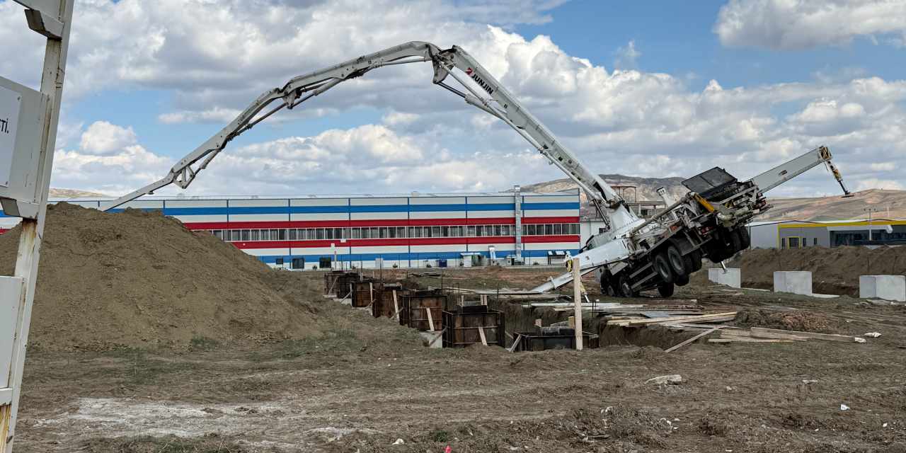 Sivas'ta iş cinayeti! 23 yaşındaki inşaat işçisi yaşamını yitirdi
