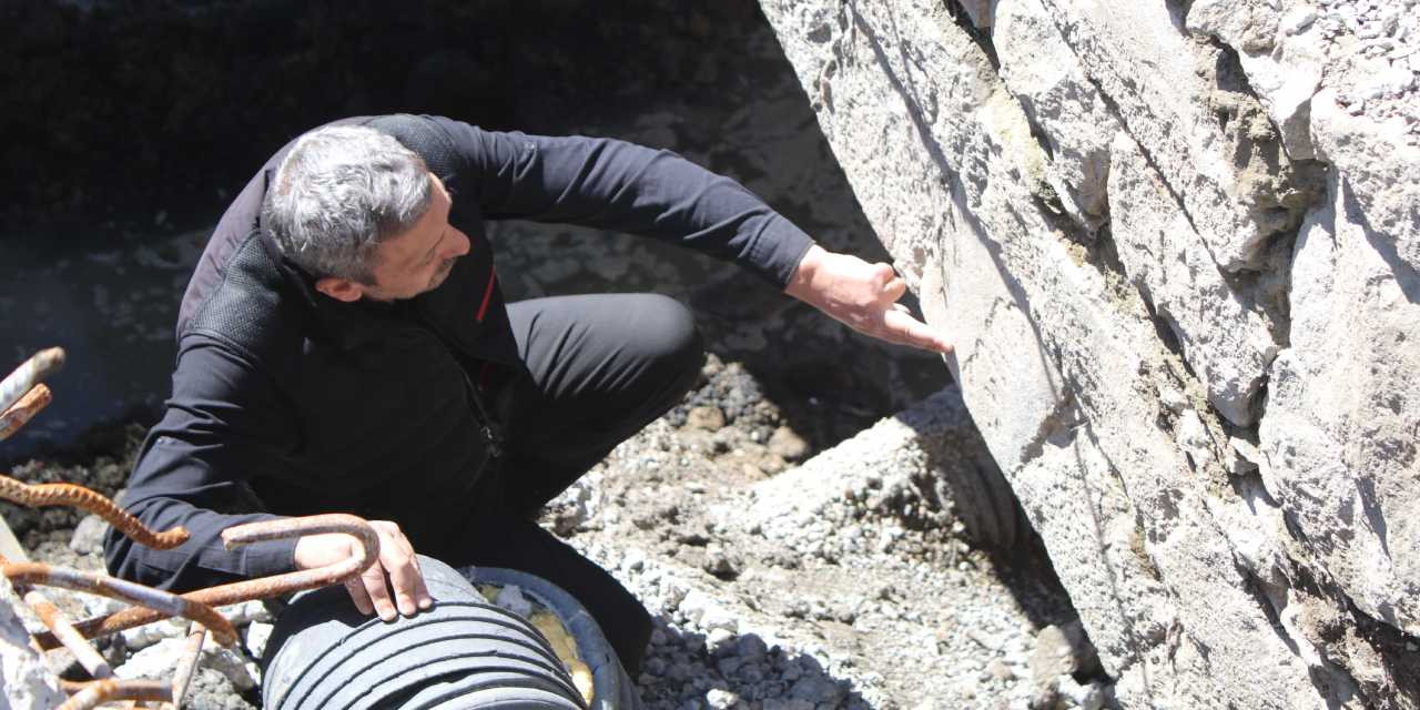 Rize’de toprak altında kalan 200 yıllık tarihi köprü ortaya çıktı