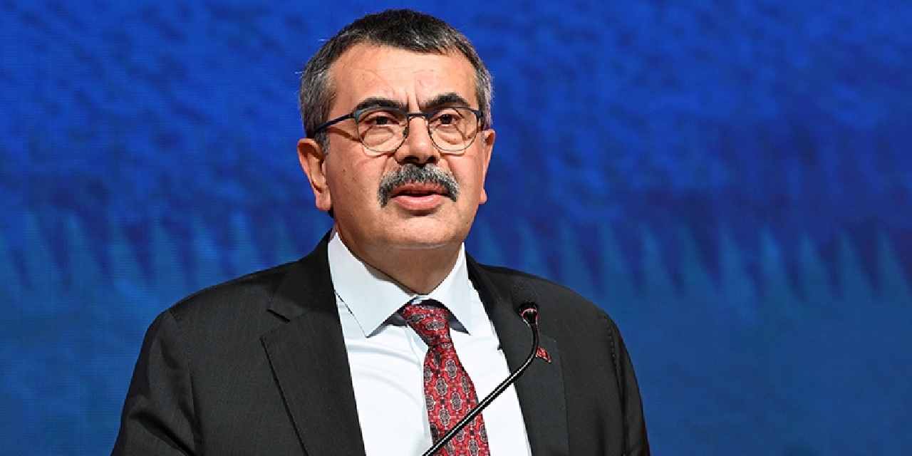 Bakan Tekin duyurdu: Okullarda Milli Takım için marş yarışması başladı