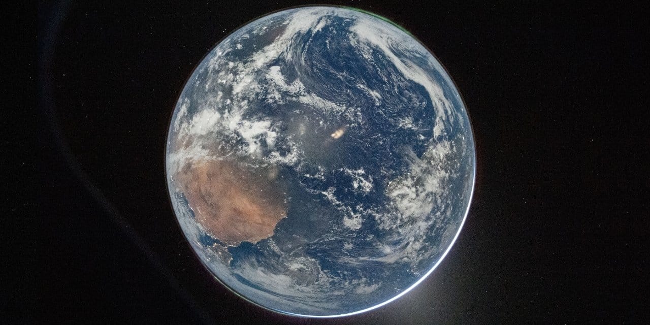 Astronotlar uzaydan Dünya'daki hangi yapıları görüyor?