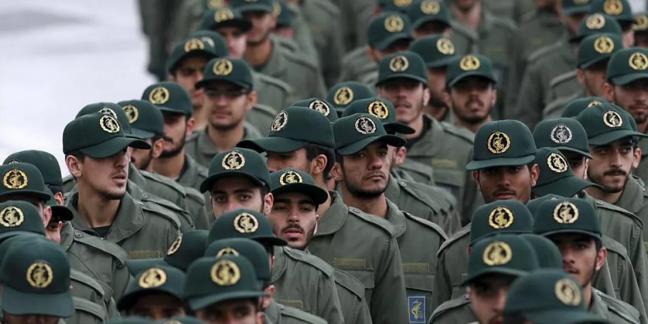 Devrim Muhafızları'ndan İsrail'e 'Lübnan' çıkışı