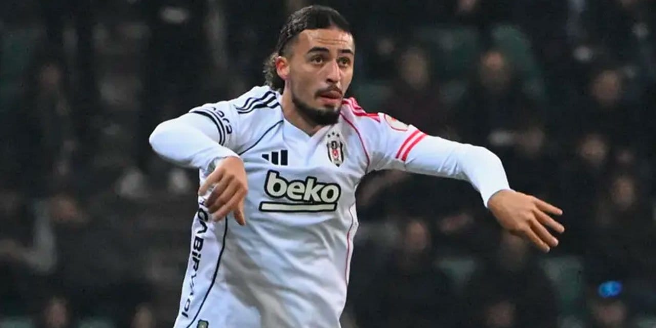 Beşiktaş açıkladı: Kadrodan çıkarıldı