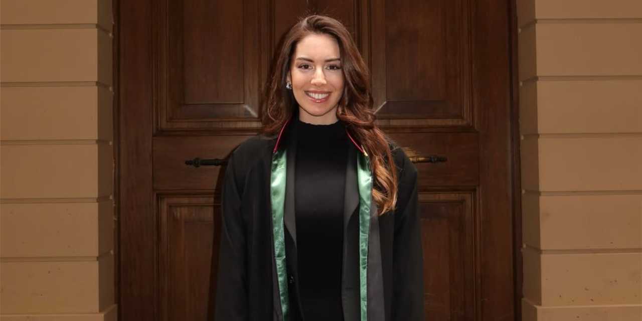 Kızılcık Şerbeti’nin yıldızı cübbeyi giydi: Oyunculuktan avukatlığa!