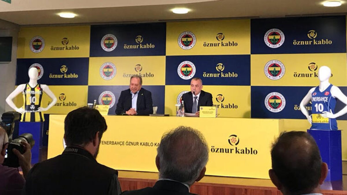 Fenerbahçe tarihinde bir ilk! Anlaşma sağlandı... 