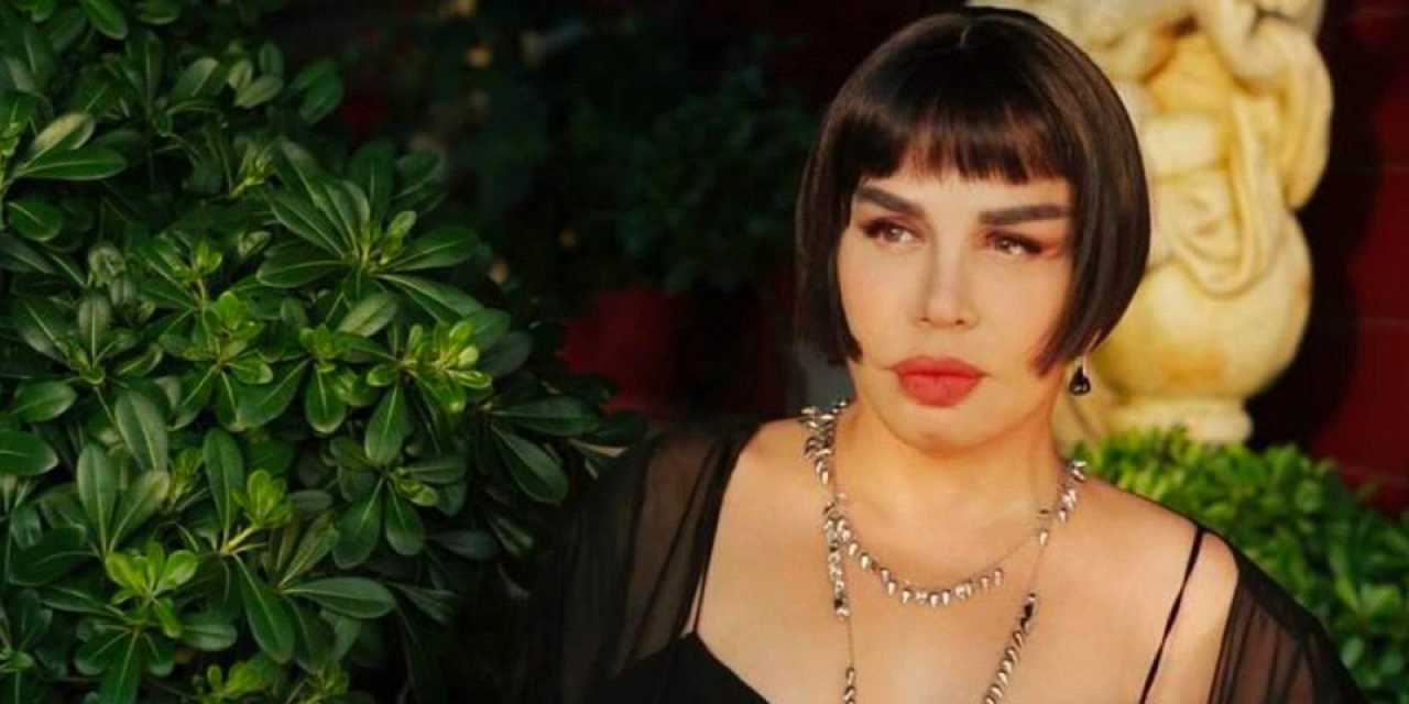 Ünlü şarkıcıdan Sezen Aksu sürprizi! Anneannesi ile klip çekti