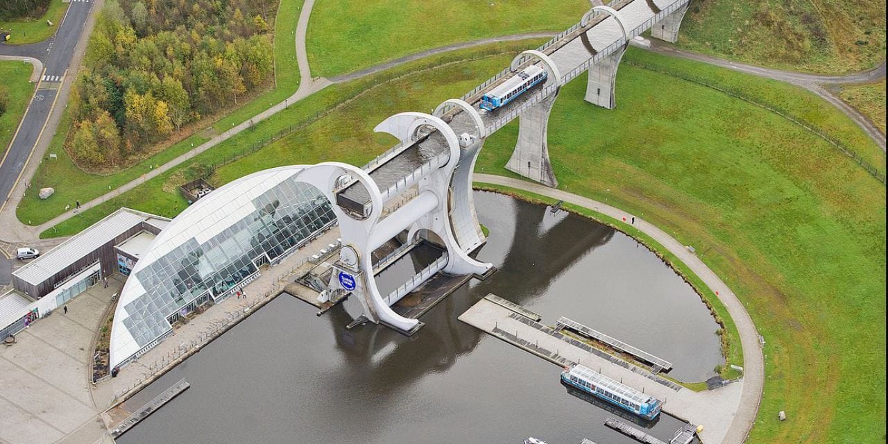 24 saatlik yol 4 dakikaya indi: 8 kettle enerjisiyle dünyayı döndürüyorlar