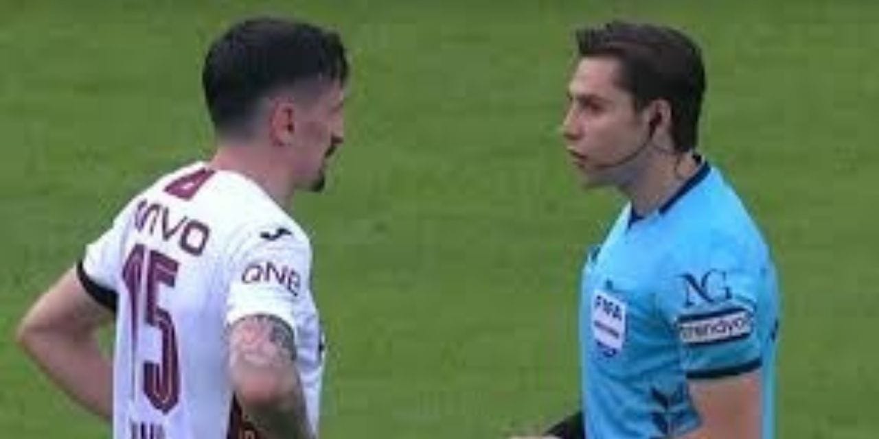 "Bu ligin hakemi değil: Tam bir skandal"