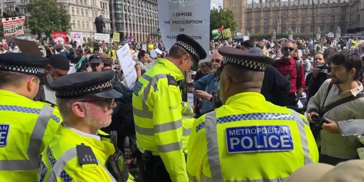 Londra'da 'Palestine Action' eylemi: 212 gözaltı