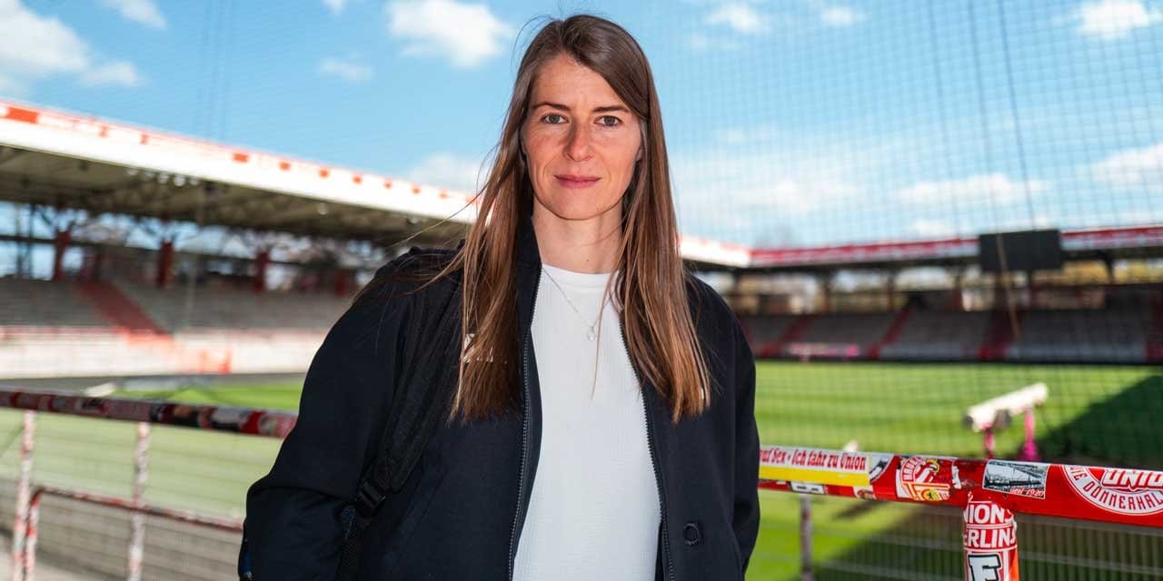 Kadın teknik direktör resmen açıklandı: Lig tarihine geçti