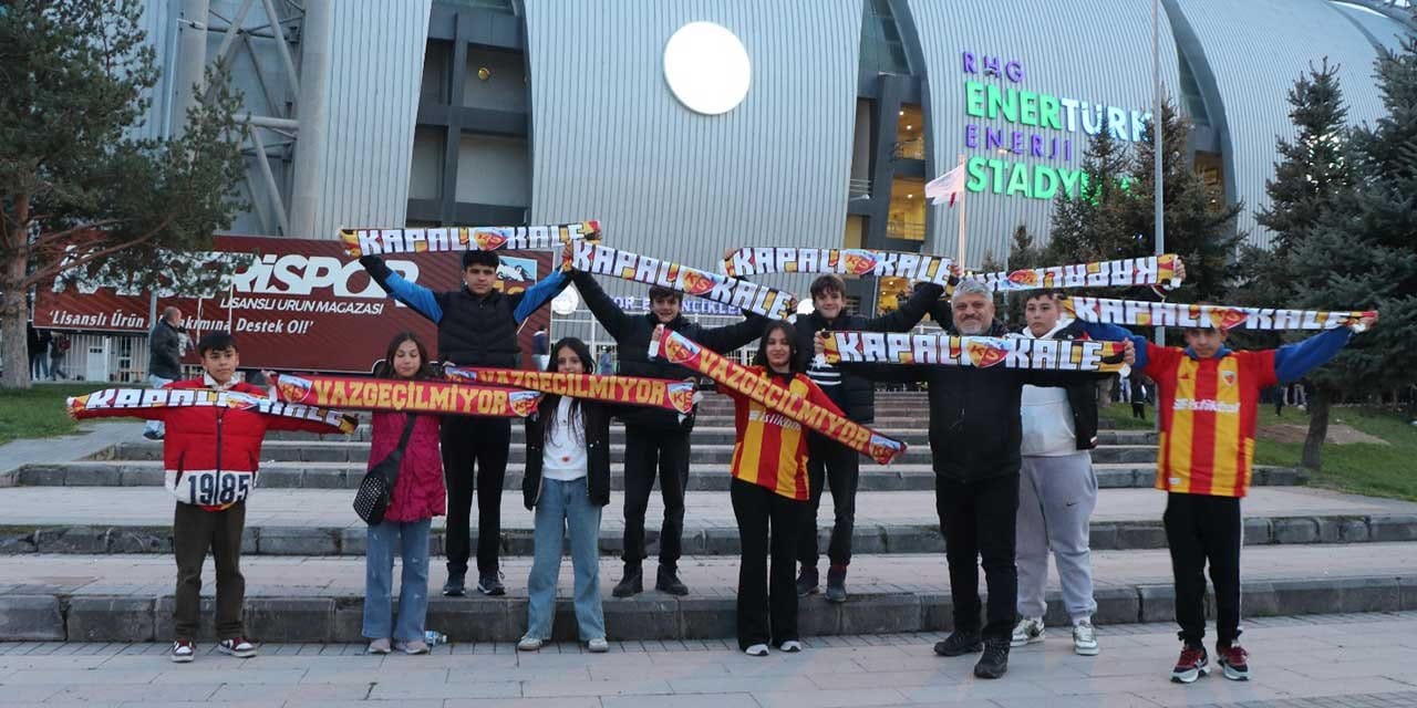 Kayserispor Fenerbahçe maçı için 800 kilometre yol yaptılar