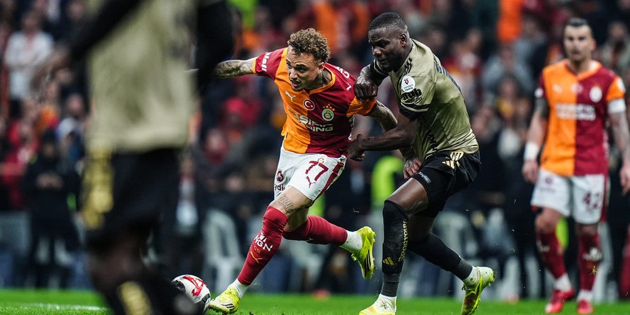 Galatasaray puan kaybedince Fenerbahçe ve Trabzonspor'dan gönderme geldi