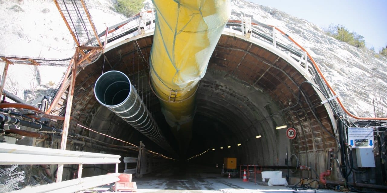 Dağlar delik deşik ediliyor: 1 milyon tır yollardan çekilecek