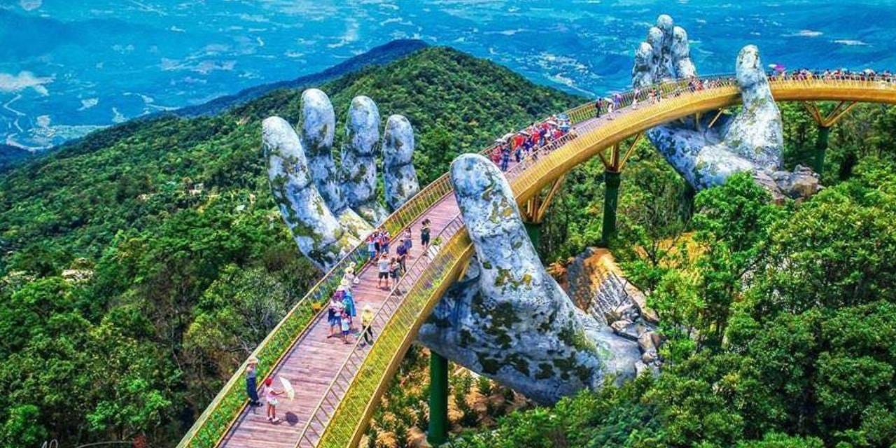 Pasaportunu alan koşa koşa gidiyor: Türk lirası bu ülkelerde değerine değer katıyor