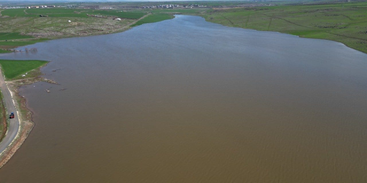 7 yıl sonra baraj kapakları yeniden açılıyor: Hem balıkçı hem çiftçi gülüyor