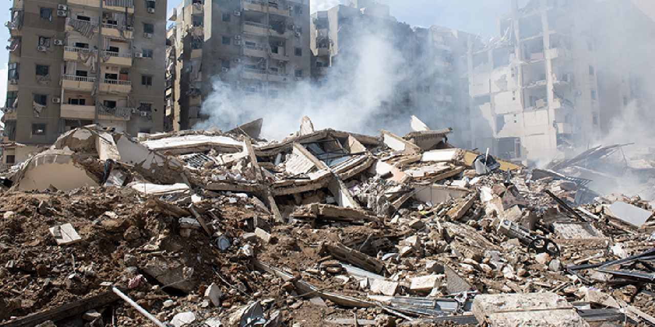 İsrail saldırılarında Lübnan'da can kaybı 2089'a yükseldi