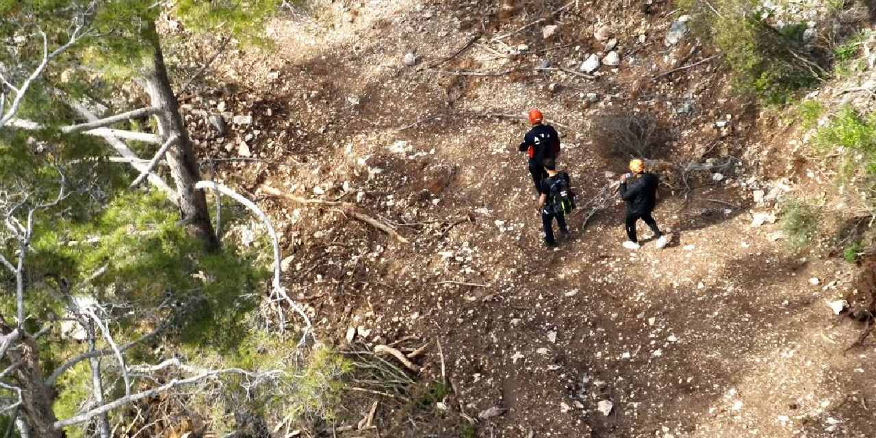 Dağda kaybolan kişinin imdadına dron yetişti