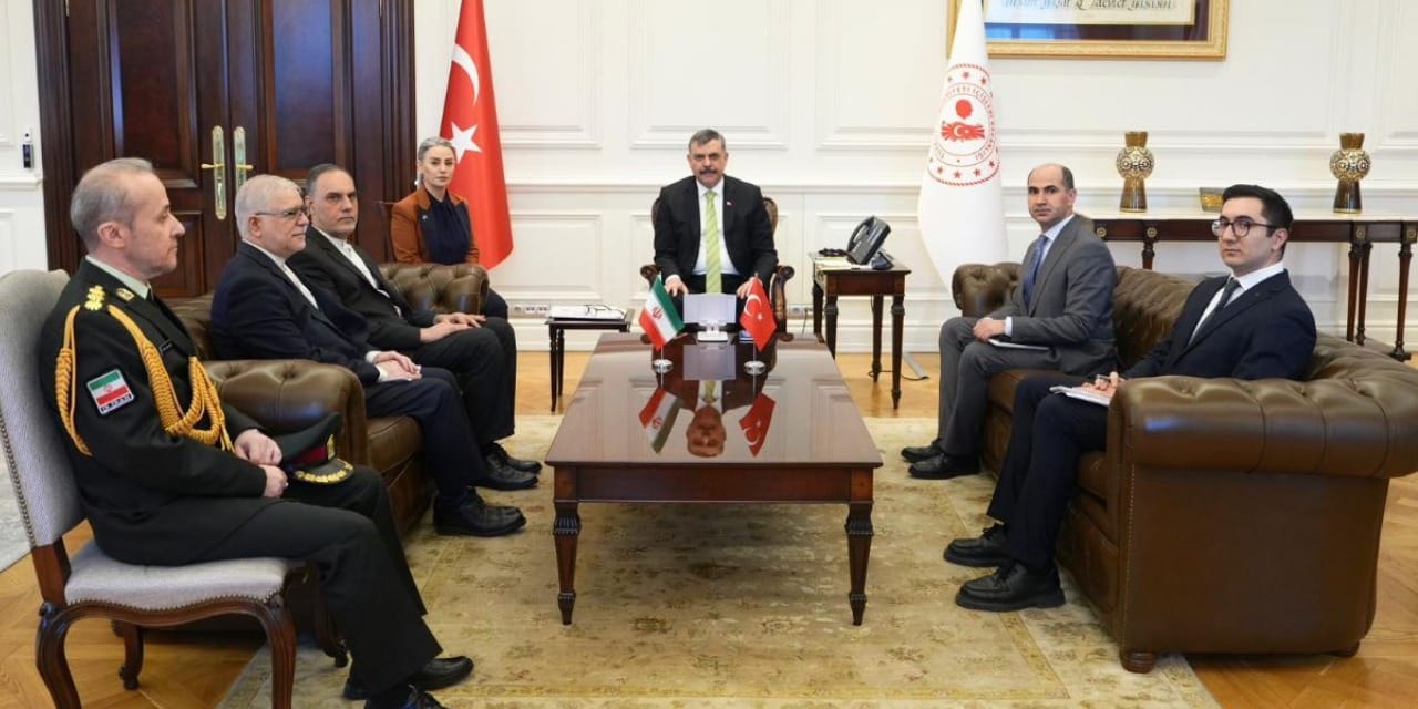 İçişleri Bakanı Çiftçi İran'ın Ankara Büyükelçisiyle görüştü