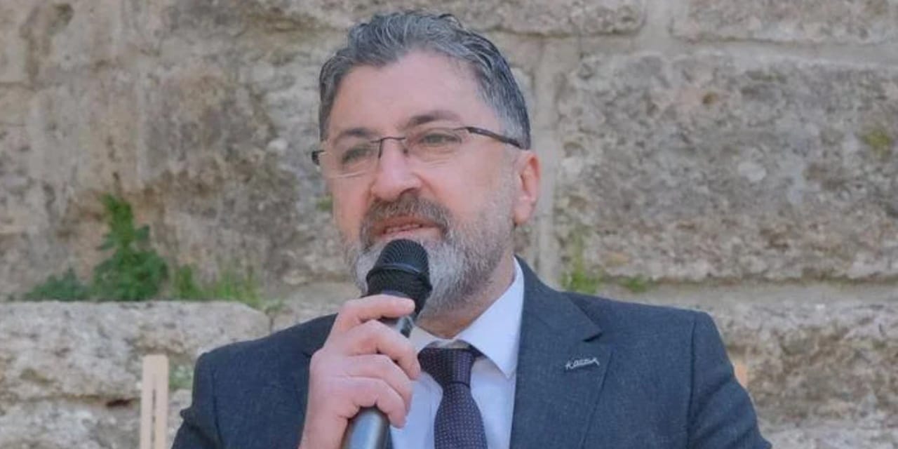 Serik Belediye Başkanı CHP'den istifa etti!