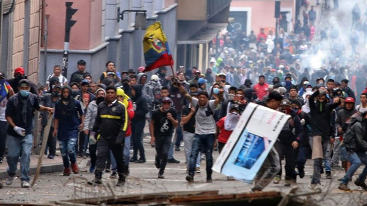 Ekvador'da 'IMF karşıtı' eylemler sürüyor
