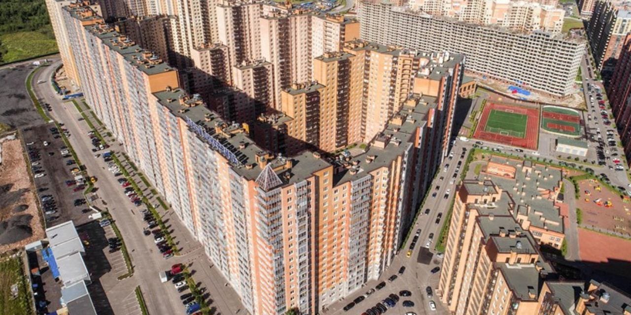 Tek çatı altında 18 bin kişi yaşıyor: Kuryeler girmeye korkuyor