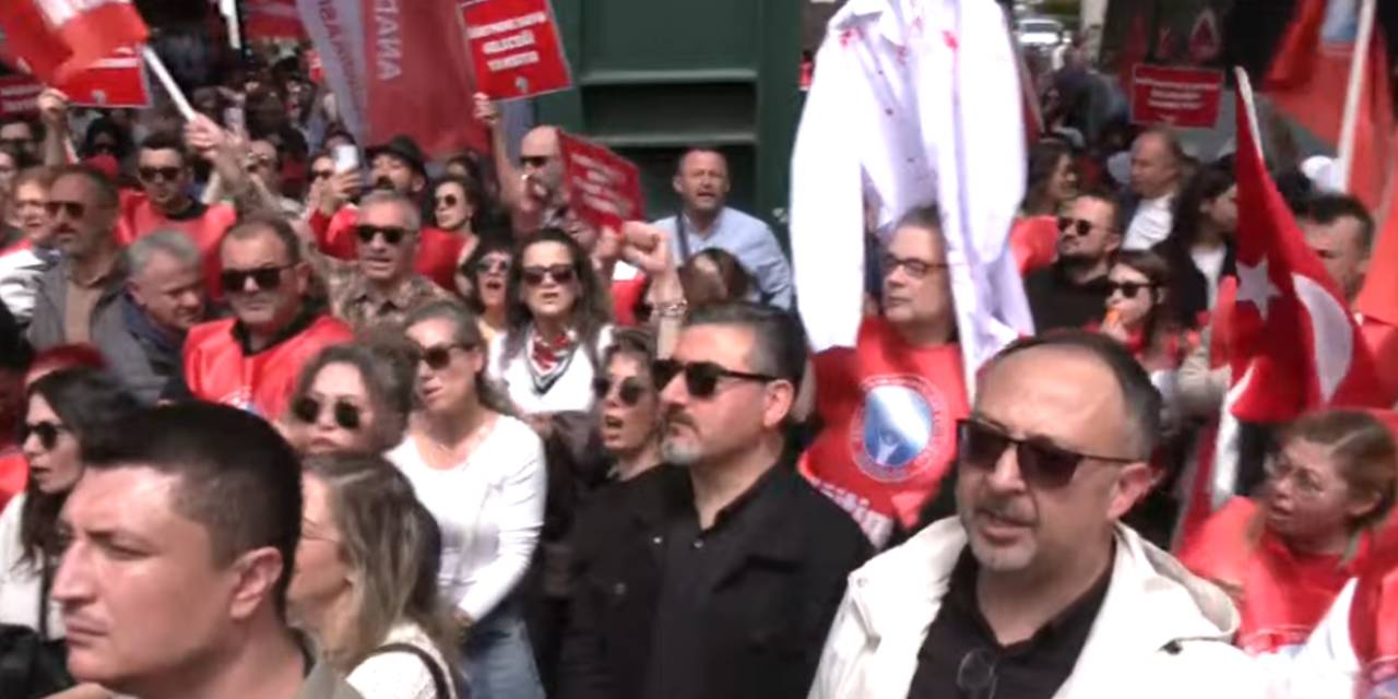 Şanlıurfa'daki okul saldırısı sonrası öğretmenler ayakta: MEB’e yürüyorlar!