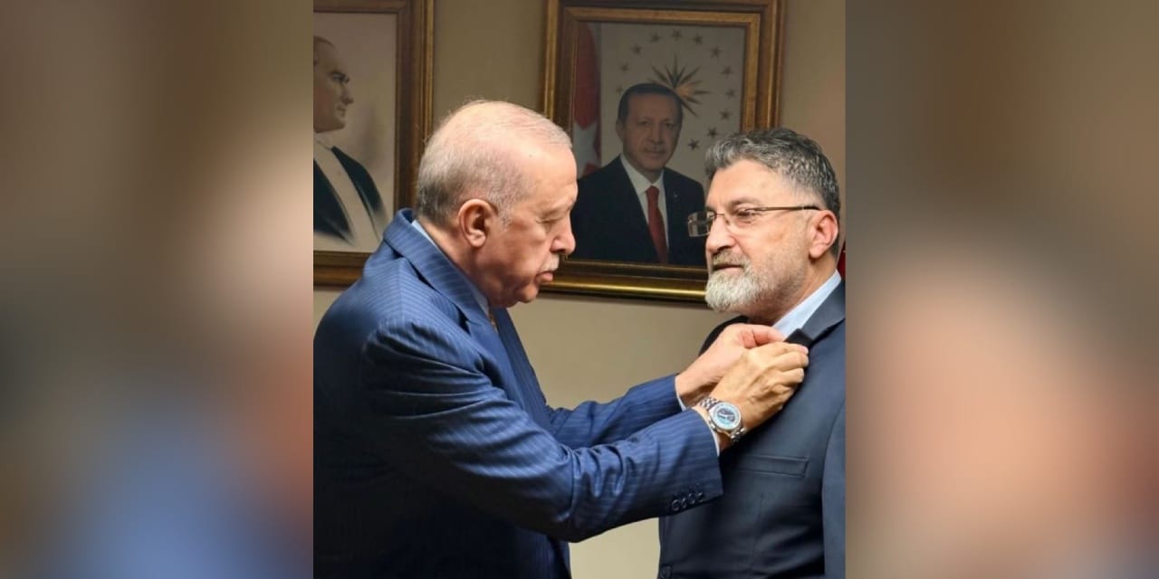 CHP'den istifa eden Kumbul AKP'ye katıldı